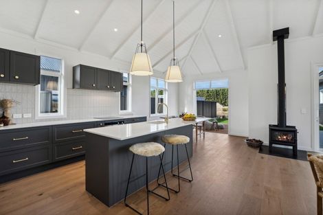 Photo of property in 105 Burdon Loop, Lake Hawea, 9382