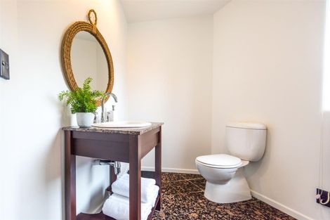 Photo of property in 6 Shepherds Road, Papakura, 2110