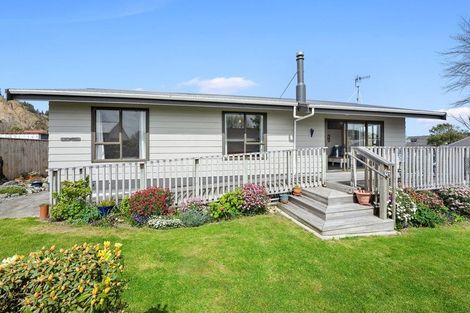 Photo of property in 24a He Awa Crescent, Waikanae, 5036