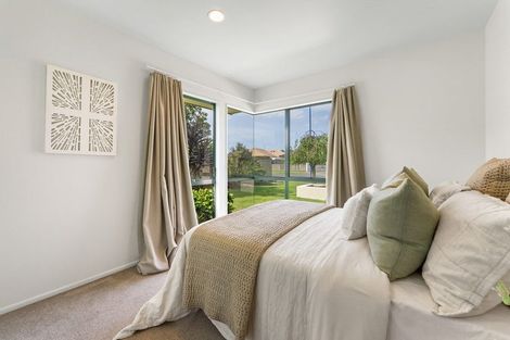 Photo of property in 94 Santa Monica Drive, Papamoa Beach, Papamoa, 3118
