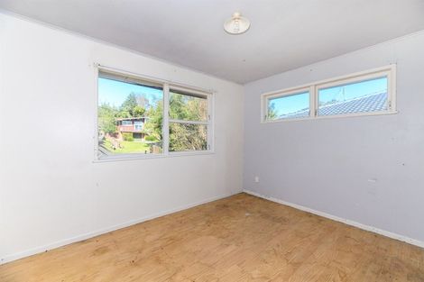 Photo of property in 3 Pendlebury Street, Green Bay, Auckland, 0604