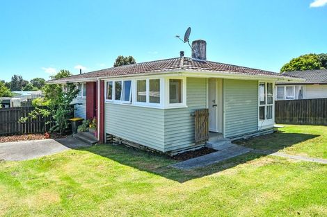 Photo of property in 27 Matai Street, Waiuku, 2123
