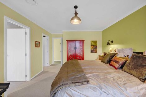 Photo of property in 2 Te Ara Karoiroa Road, 4374