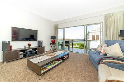 Photo of property in Harbour View, 7/100 Customhouse Street, Gisborne, 4010