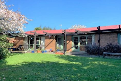 Photo of property in 12 Gloaming Place, Sockburn, Christchurch, 8042