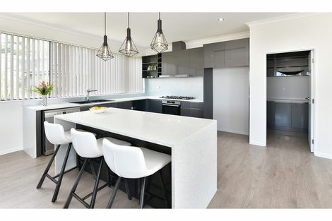 Photo of property in 61 Landmark Terrace, Orewa, 0931