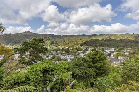 Photo of property in 7a Lincoln Grove, Wainuiomata, Lower Hutt, 5014