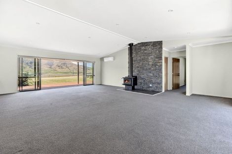 Photo of property in 90 Willowbank Road, Queensberry, Cromwell, 9383