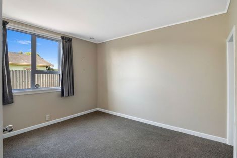 Photo of property in 124 Weraroa Road, Waverley, 4510