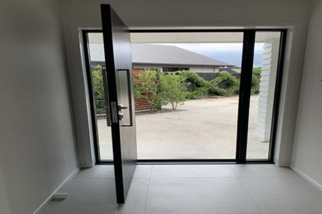 Photo of property in 12 Saffron Street, Cambridge, 3434