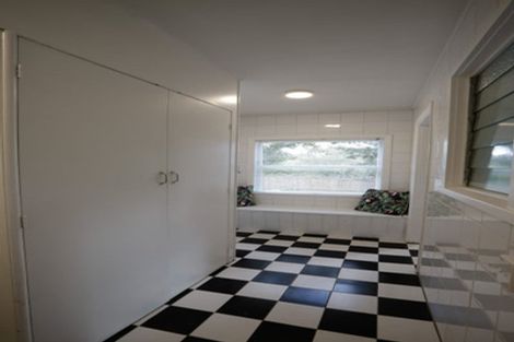 Photo of property in 33 Horopito Road, Waikanae, 5036