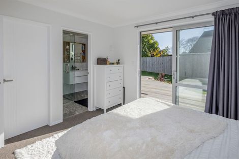 Photo of property in 5 Gladys Place, Levin, 5510