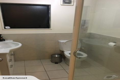 Photo of property in 1/36 Sherwood Avenue, Te Atatu South, Auckland, 0610