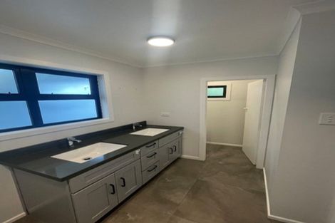 Photo of property in 39 Miro Street, Inglewood, 4330