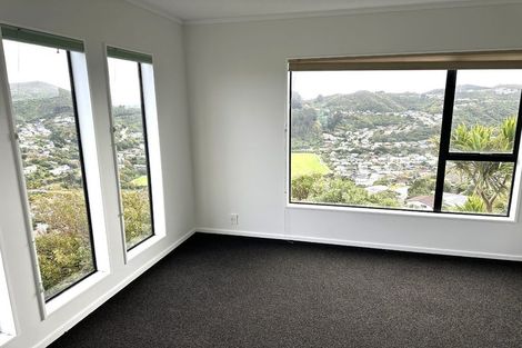 Photo of property in 5a Becker Way, Karori, Wellington, 6012