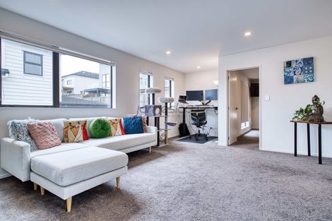 Photo of property in 17 Ta Moko Drive, Gulf Harbour, Whangaparaoa, 0930