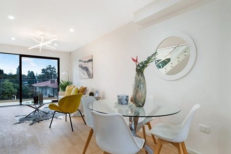 Photo of property in 8/1 Waters Place, New Lynn, Auckland, 0600