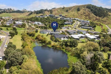 Photo of property in 21 Browns Drive, Waihi Beach, 3611