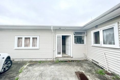 Photo of property in 1/16 Kenderdine Road, Papatoetoe, Auckland, 2025