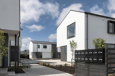 Photo of property in 2/126 Edinburgh Street, Spreydon, Christchurch, 8024