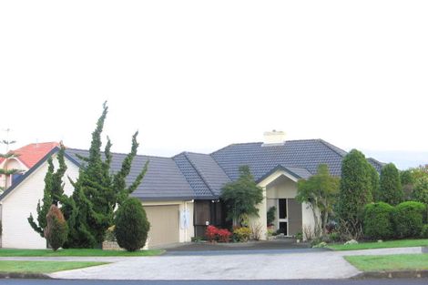 Photo of property in 12 Tralee Terrace, Dannemora, Auckland, 2016