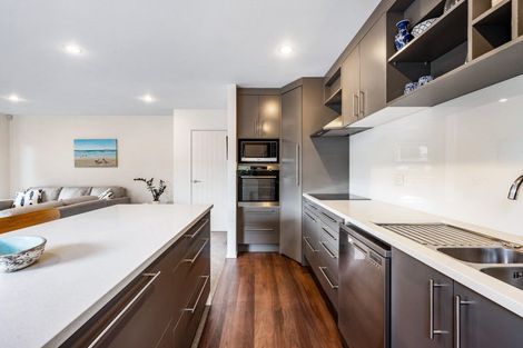 Photo of property in 10 Winston Lane, Ahuriri, Napier, 4110