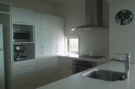 Photo of property in 9/272 Marine Parade, New Brighton, Christchurch, 8061