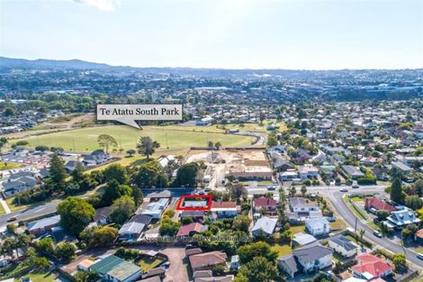 Photo of property in 159 Te Atatu Road, Te Atatu South, Auckland, 0610
