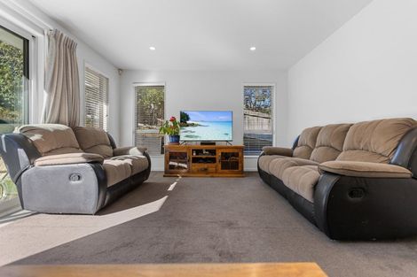 Photo of property in 46 Ballintoy Park Drive, Welcome Bay, Tauranga, 3175