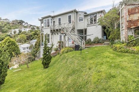 Photo of property in 2 Caprera Street, Melrose, Wellington, 6023