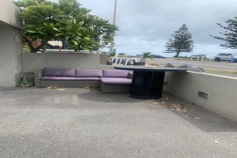 Photo of property in 171 Marine Parade, Mount Maunganui, 3116