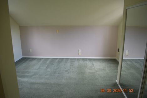Photo of property in 31c Greenvalley Rise, Glenfield, Auckland, 0629