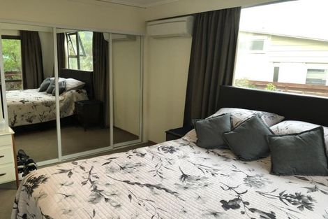 Photo of property in 6 Helvetia Grove, Naenae, Lower Hutt, 5011