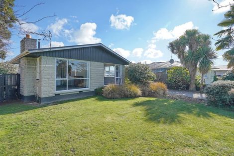 Photo of property in 775 Main North Road, Belfast, Christchurch, 8051
