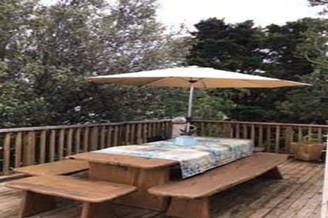 Photo of property in 2/88 Glamorgan Drive, Torbay, Auckland, 0630