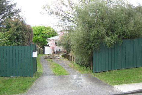 Photo of property in 11 Township Road, Waitakere, Auckland, 0816