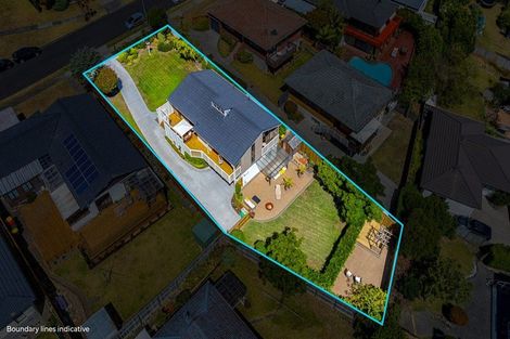 Photo of property in 24 Majesty Place, Half Moon Bay, Auckland, 2012