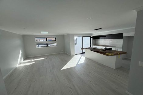 Photo of property in 6 Atutahi Lane, Papamoa Beach, 3118