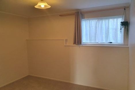 Photo of property in 178 Waimumu Road, Massey, Auckland, 0614