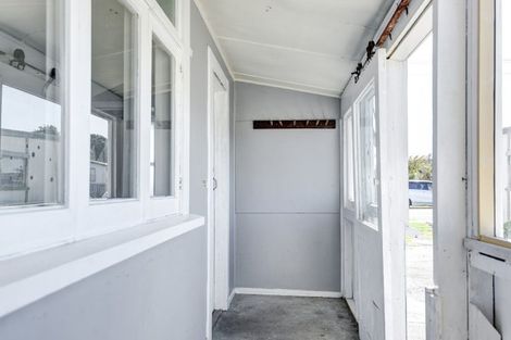 Photo of property in 18 Cornfoot Street, Castlecliff, Whanganui, 4501