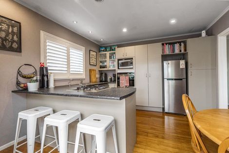 Photo of property in 58 Union Road, Howick, Auckland, 2014