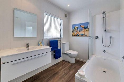 Photo of property in 12/58 Manuroa Road, Takanini, 2112