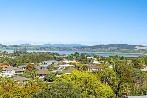 Photo of property in 20 Commins Road, Onerahi, Whangarei, 0110