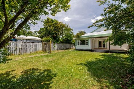 Photo of property in 5 Hereford Street, West End, Palmerston North, 4410