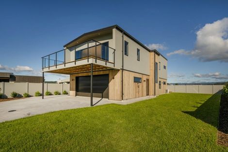 Photo of property in 12 Ngaroma Crescent, Whitianga, 3510