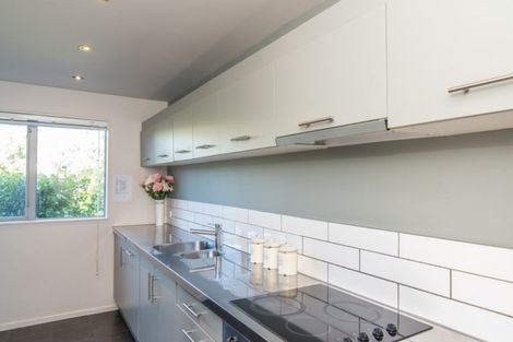 Photo of property in 46u2 Bracken Road, Paparangi, Wellington, 6037