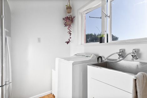 Photo of property in 42 High Street, Island Bay, Wellington, 6023