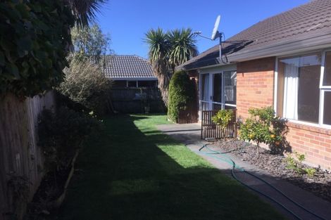Photo of property in 2/12 Thames Street, Mairehau, Christchurch, 8013