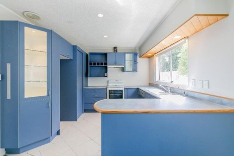 Photo of property in 28 Drome View Place, Beach Haven, Auckland, 0626