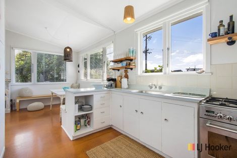Photo of property in 17 Leo Street, Waihi Beach, 3611